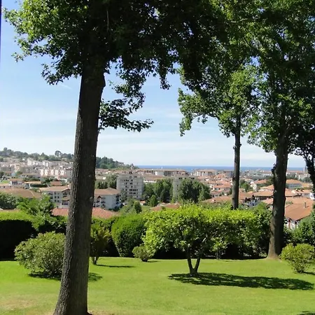 Apartment Ciboure:t2, Proximite Golf Et Plages, Vue Sur Ciboure